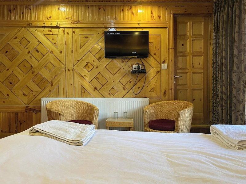 Nezer Hostel & Roof Top Cafe, Leh, India