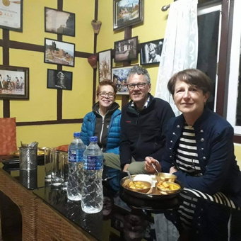 oak valley retreat homestay hostel cafe, Geyzing, India