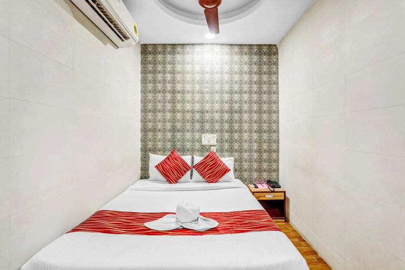 Season 4 Residences - Teynampet Near Apollo Hospital ,Balaji Dental, US Consulate, Chennai, India