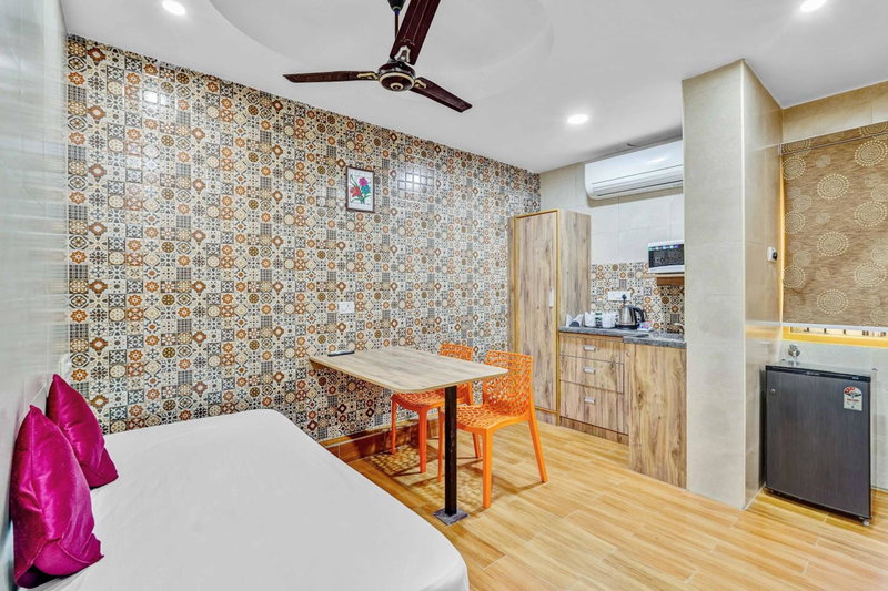 Season 4 Residences - Teynampet Near Apollo Hospital ,Balaji Dental, US Consulate, Chennai, India
