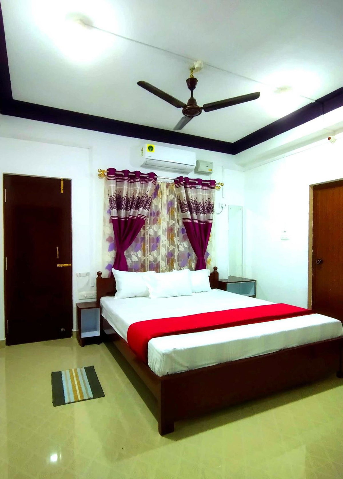 Continental Homestay, India