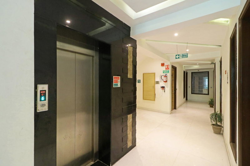 The Hotel Mohit -5 Minutes Walk From New Delhi Railway Station - Paharganj, New Delhi, India