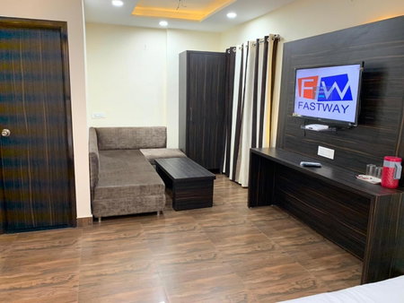 Hotel Kabir Residency-4 MIN WALK TO GOLDEN TEMPLE, Amritsar, India
