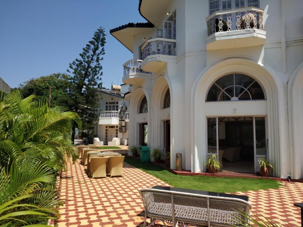 Sunset Beach Resort, India