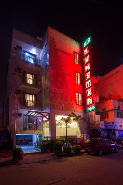 Hotel Sunstar Heights, New Delhi, India