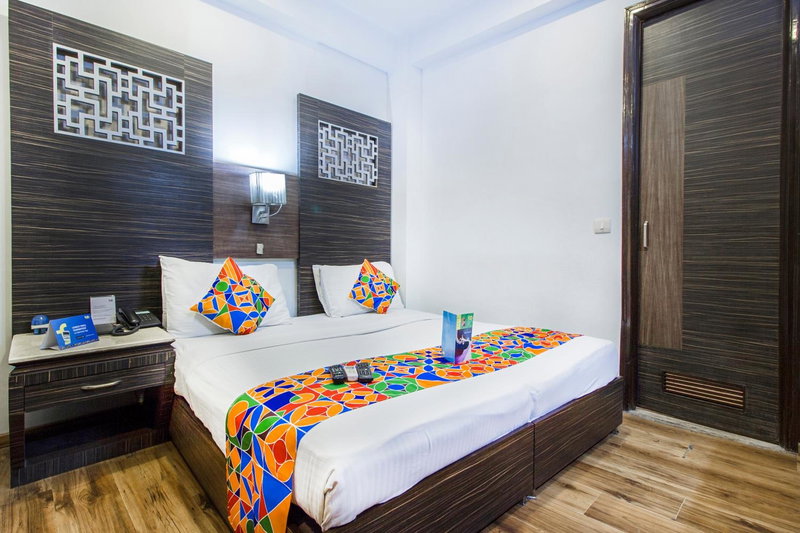 Hotel Sunstar Heights, New Delhi, India