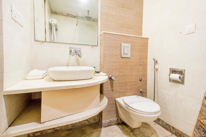 Hotel Sunstar Heights, New Delhi, India