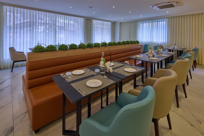 Grand Continent Hebbal A Sarovar Portico Affiliate Hotel, Bangalore, India