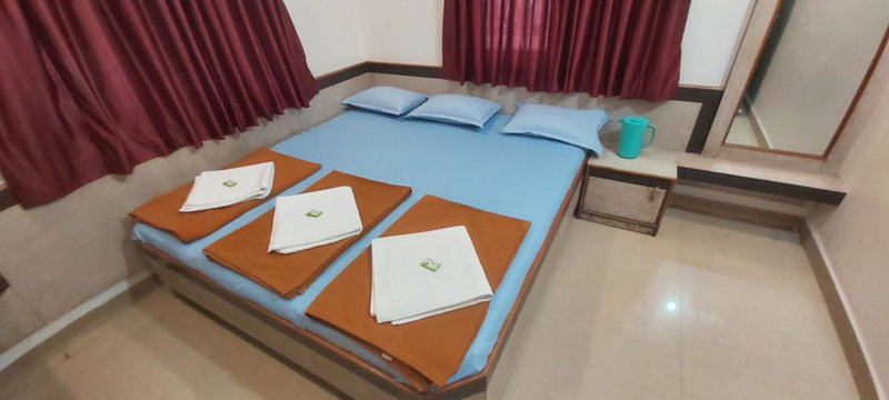 Sai Raghunandan Guest House, Shirdi, India