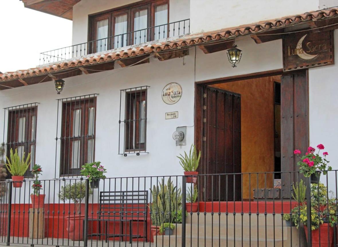 Meson Luna Sacra, Mexico