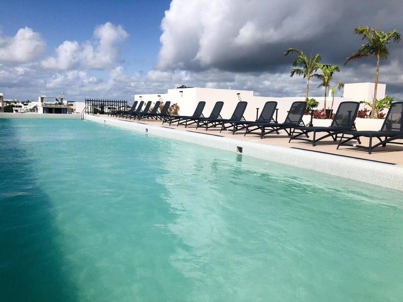 Deluxe Studio Aparment Mamitas Zone, Playa del Carmen, Mexico