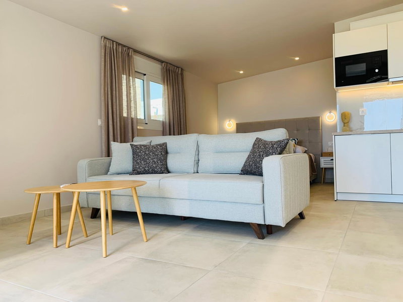 Thelfi Luxury studio in Attica - close to varkiza beach - Sea view, Vari, Greece