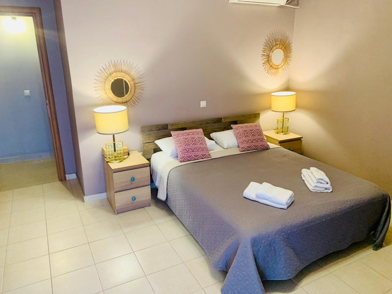 Thelfi Luxury studio in Attica - close to varkiza beach - Sea view, Vari, Greece