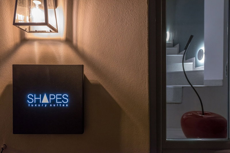 Shapes Luxury Suites, Syros, Greece
