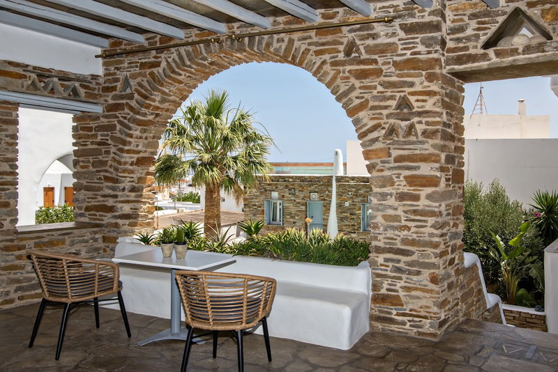 Onar Hotel and Suites, Tinos, Greece
