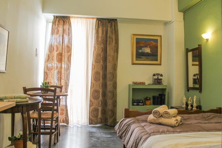 CENTRAL guest room, Olympia, Greece