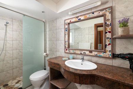 Elefteria Apts & Suites, Kolimbia, Greece
