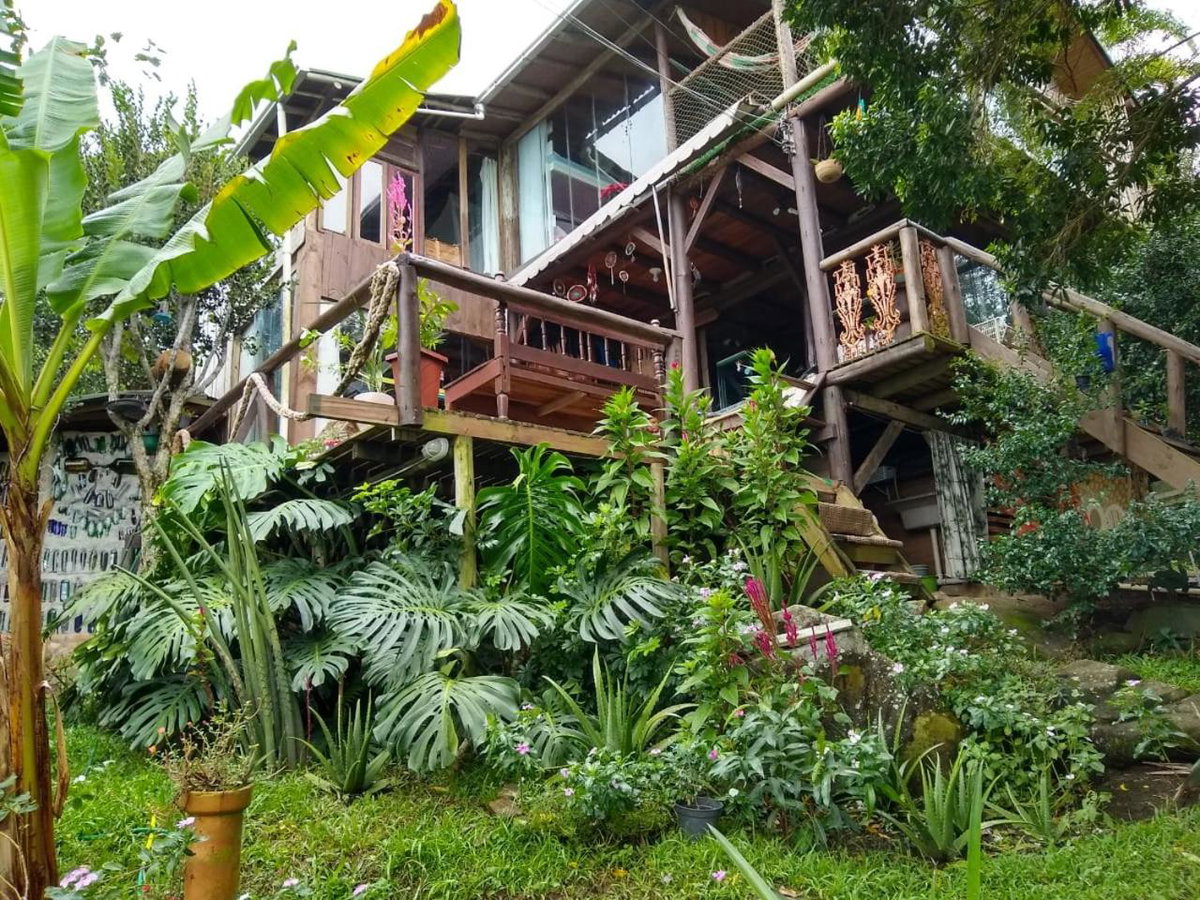 Hostel do Morro, Brasil