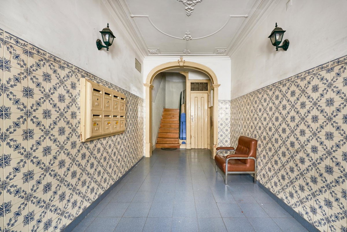 Spacious Bairro Alto Apartment With Courtyard, By TimeCooler, Portugal