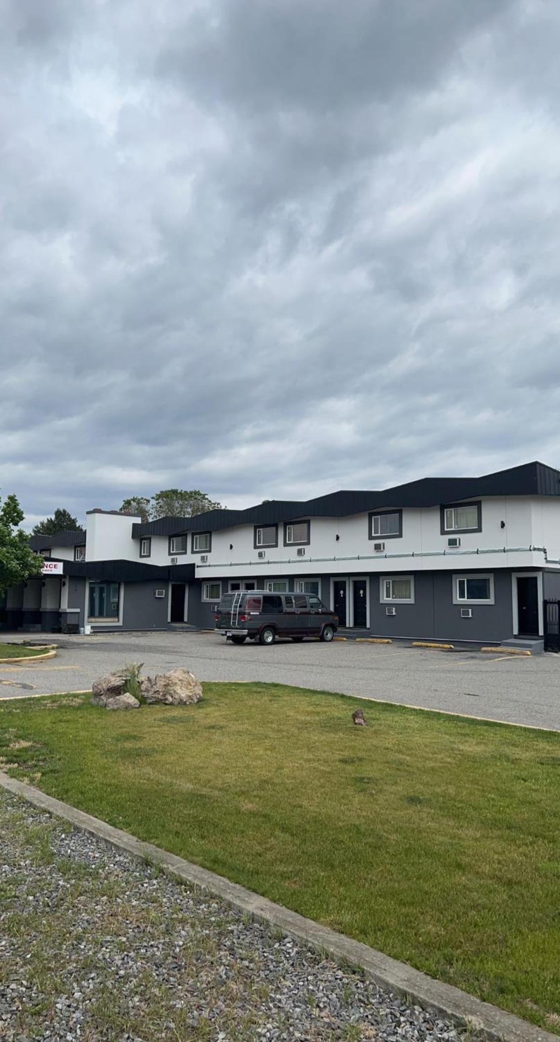 Canadas Best Value Inn Kelowna, Canada