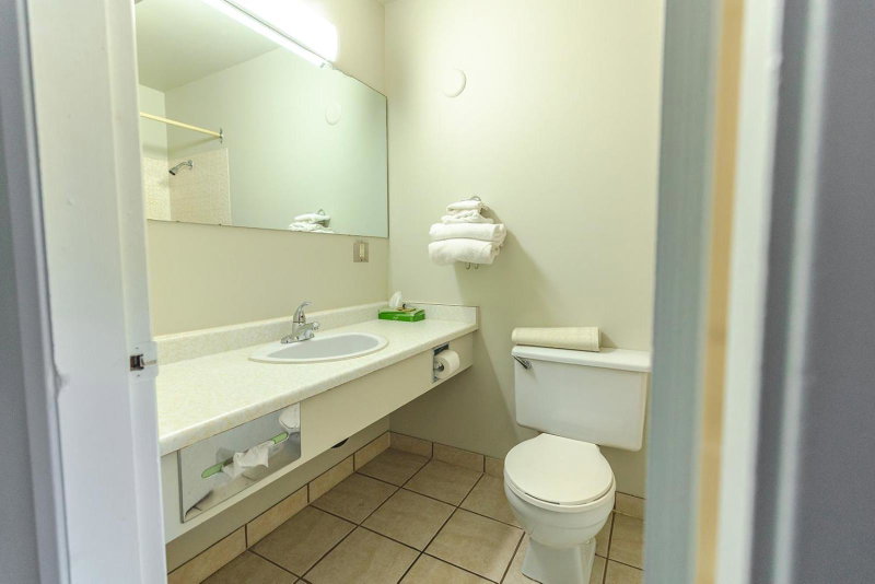 Canadas Best Value Inn Kelowna, Kelowna, Canada