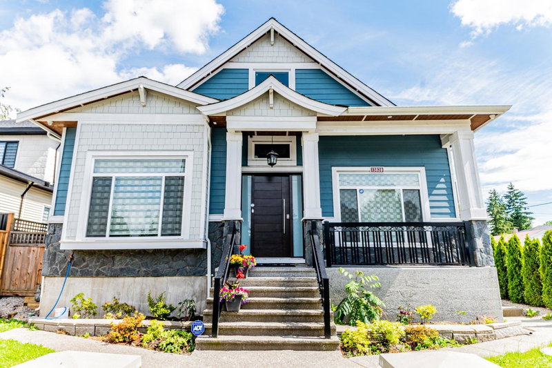 Kim's Place, Surrey, Canada