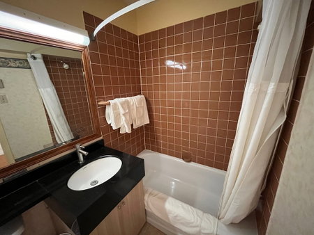 Hotel Cowansville, Cowansville, Canada