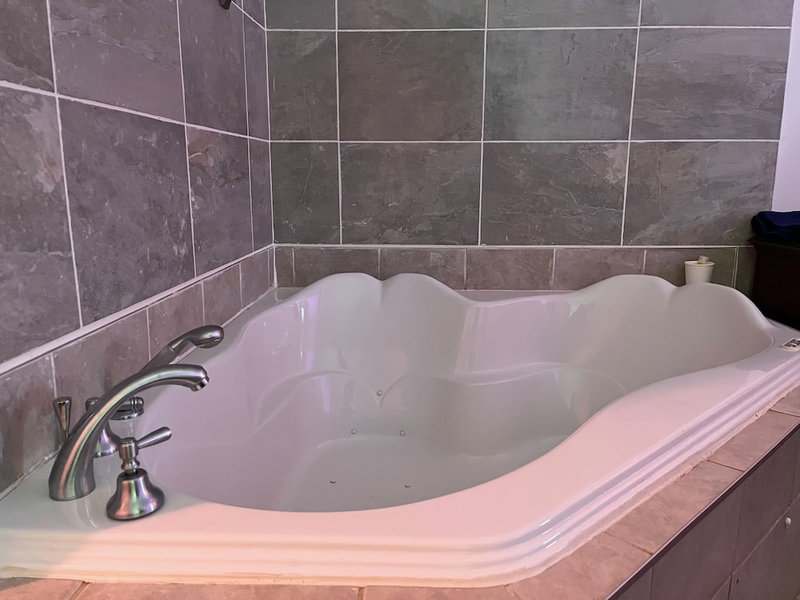 Hotel Cowansville, Cowansville, Canada