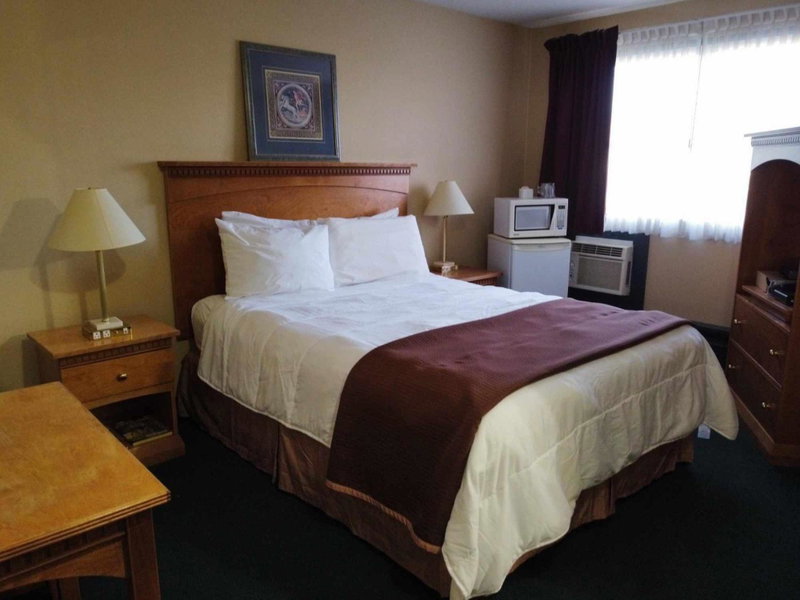 Ocean Marina Hotel, Port Alberni, Canada