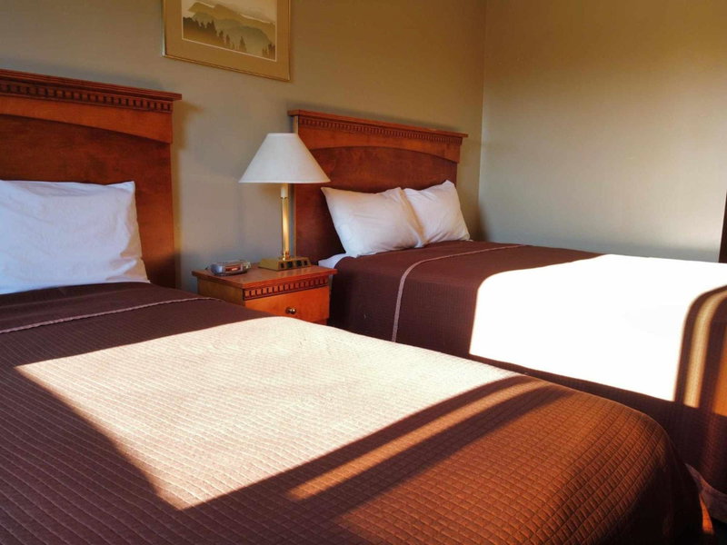 Ocean Marina Hotel, Port Alberni, Canada