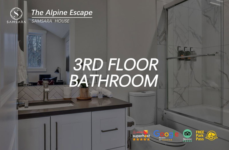 The Alpine Escape by Samsara Resort Top View Downtown 4BR & 3BTH, Canmore, Canada