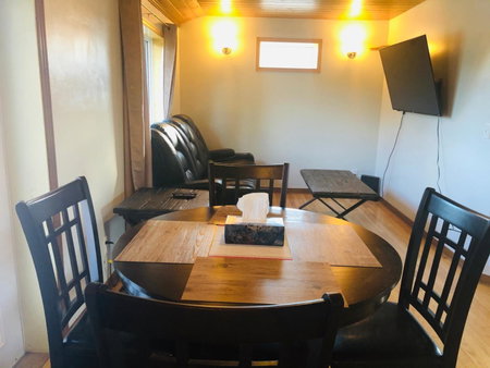 Midnight Sun Vacation Home, Whitehorse, Canada