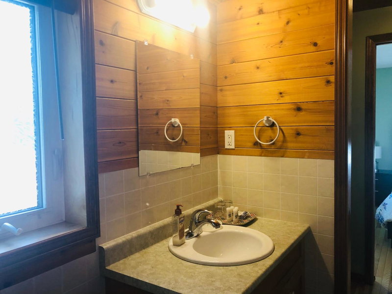 Midnight Sun Vacation Home, Whitehorse, Canada