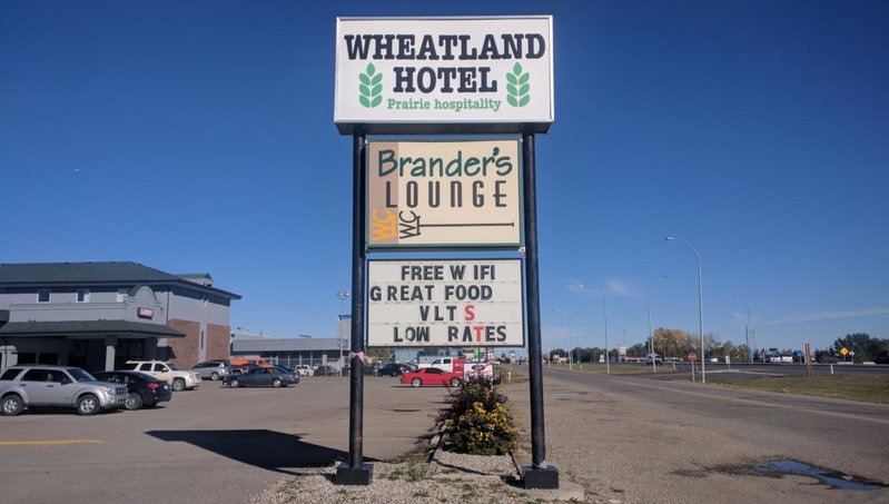 Wheatland Hotel, Strathmore, Canada