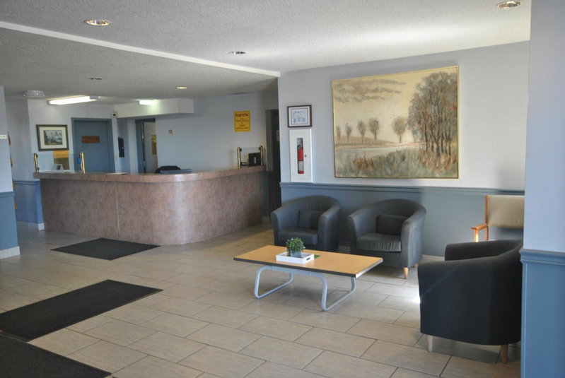 Wheatland Hotel, Strathmore, Canada