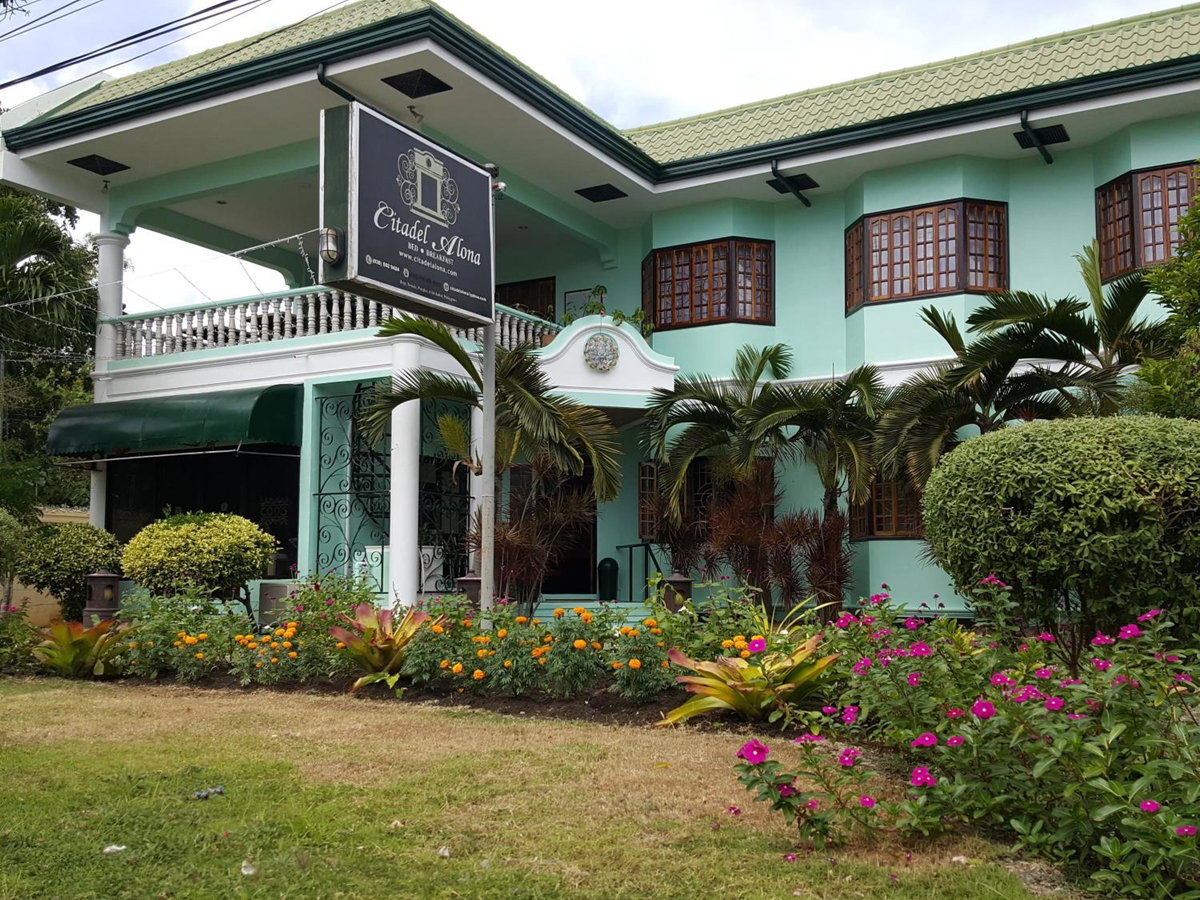 Hotel · Citadel Alona Inn, Panglao