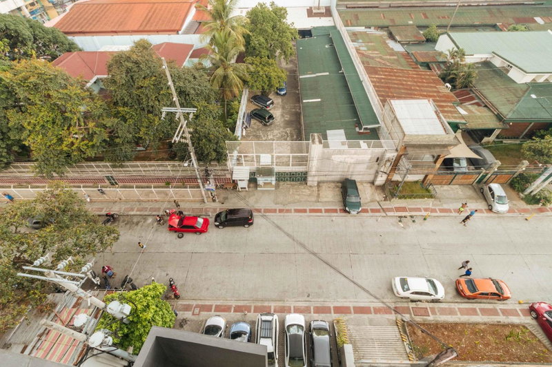 RedDoorz Plus at Banawe Quezon City, Manila, Philippines