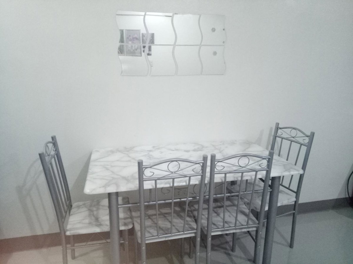 Hotel · Kassel residence Mhavic Family room good for 5guest, Manila