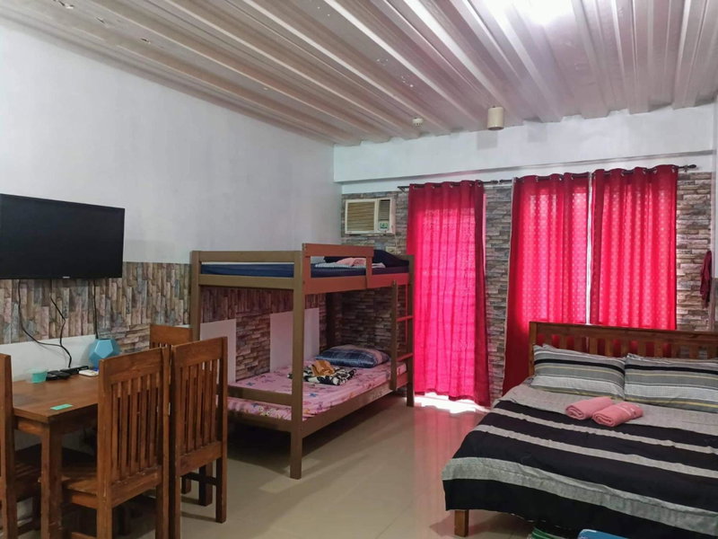Kassel residence Mhavic Family room good for 5guest, Manila, Philippines