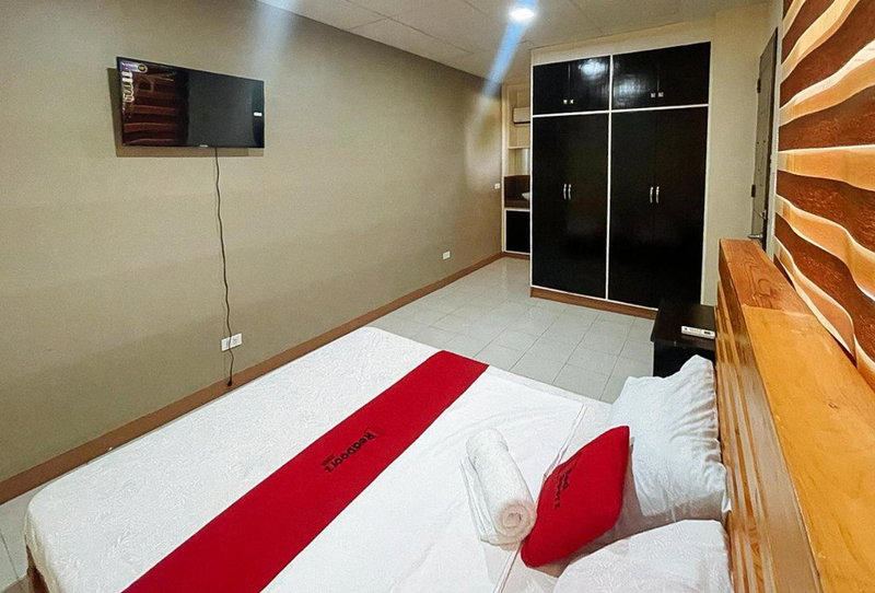 RedDoorz @ Cion Suites Mintal Davao, Davao City, Philippines