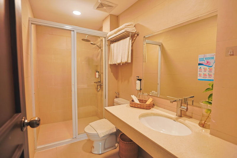 Holiday Suites Port Barton, San Vicente, Philippines