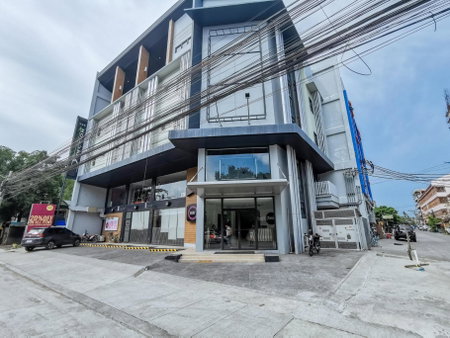 RedDoorz Plus near Bangko Sentral Ng Pilipinas Davao, Davao City, Philippines