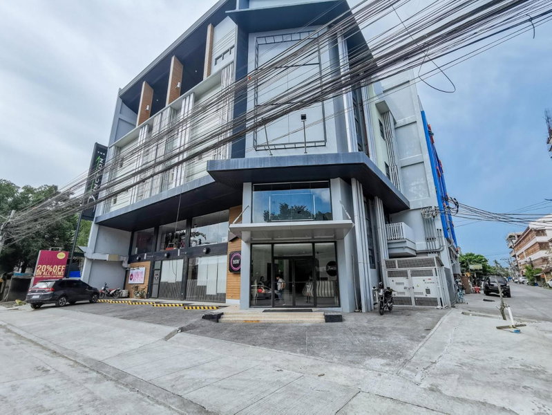 RedDoorz Plus near Bangko Sentral Ng Pilipinas Davao, Davao City, Philippines