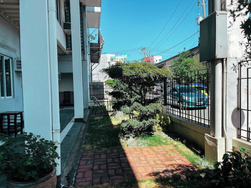 Siayan Travellers Inn Manila powered by Cocotel, Pasay, Philippines