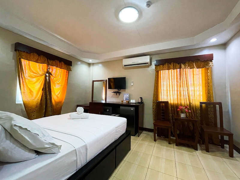 Siayan Travellers Inn Manila powered by Cocotel, Pasay, Philippines