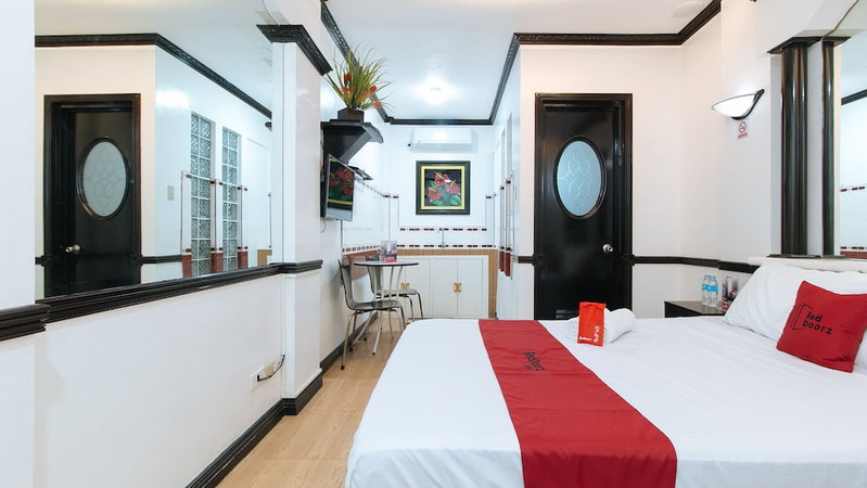 RedDoorz Plus @ Villa Gloria Taguig, Taguig, Philippines