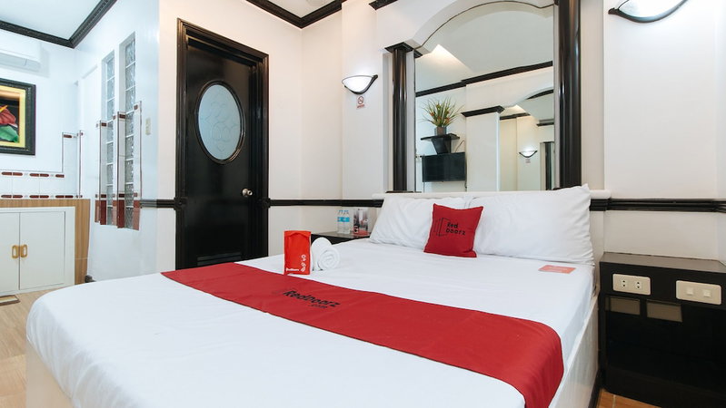 RedDoorz Plus @ Villa Gloria Taguig, Taguig, Philippines