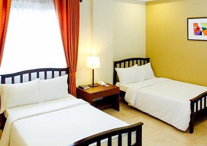 RedDoorz Plus @ Conclave Hotel Davao City, Davao City, Philippines