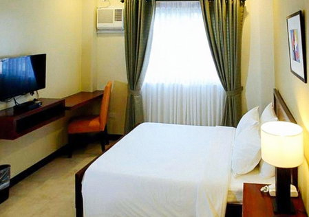 RedDoorz Plus @ Conclave Hotel Davao City, Davao City, Philippines