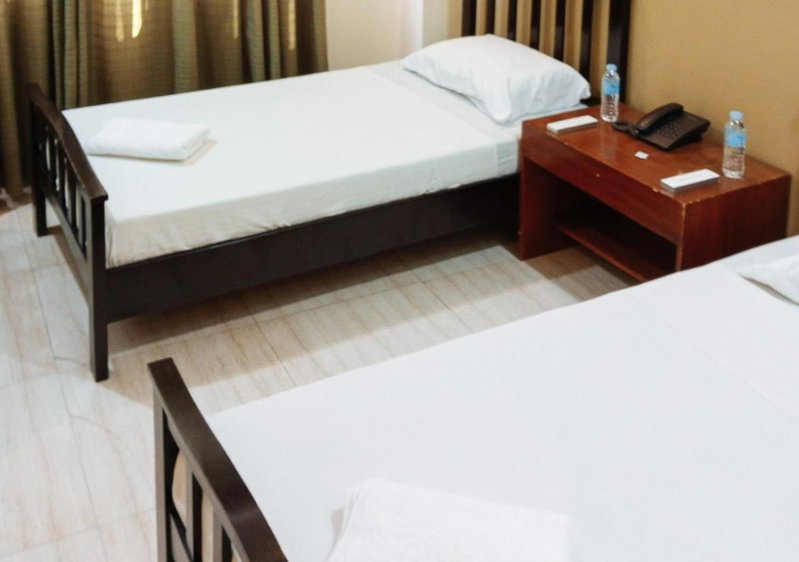 RedDoorz Plus @ Conclave Hotel Davao City, Davao City, Philippines